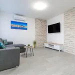 Hills Сплит